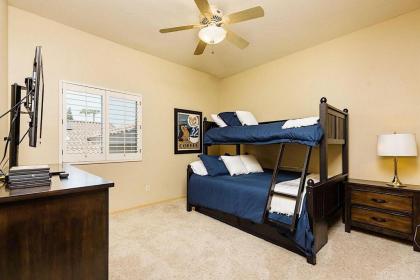 Paradise Retreat 4BR by Casago - image 5