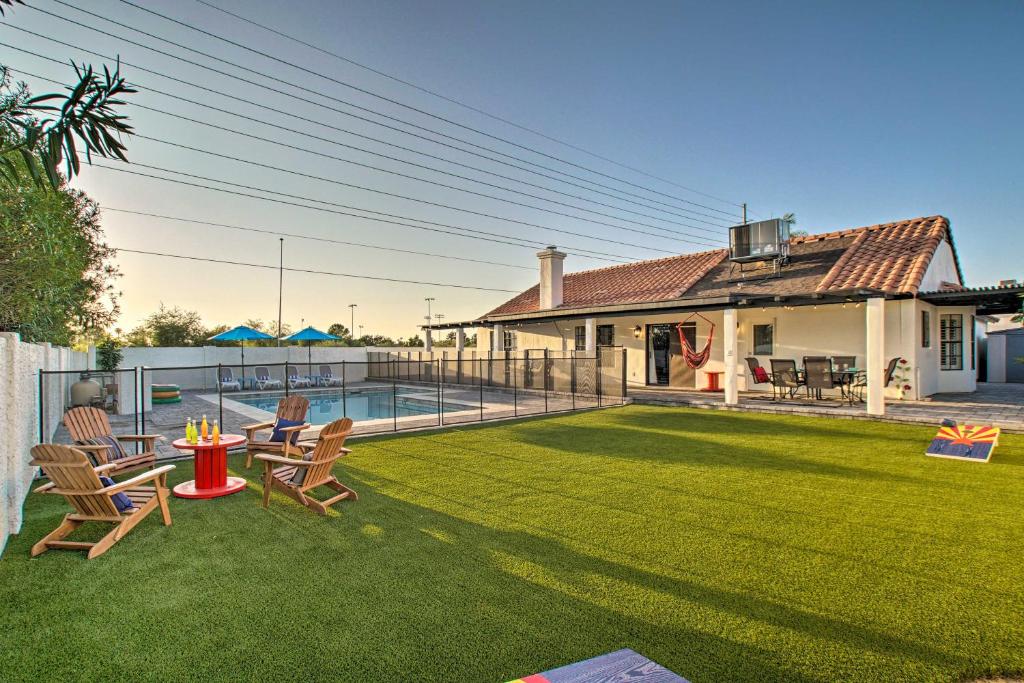 Modern Sonoran Desert Oasis with Pool and Yard! - image 5