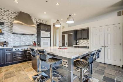Luxury Home with Views in Mcdowell Mountain Ranch - image 5