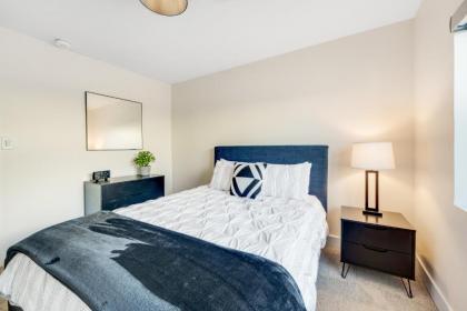 Greenway Getaway - image 9