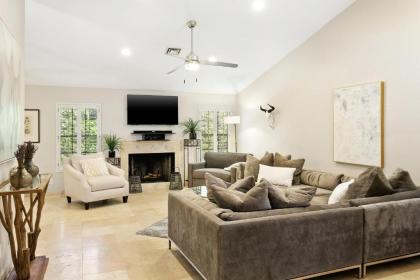 Scottsdale's Elegance - image 3