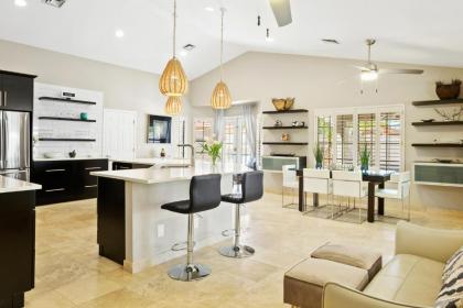 Scottsdale's Elegance - image 6