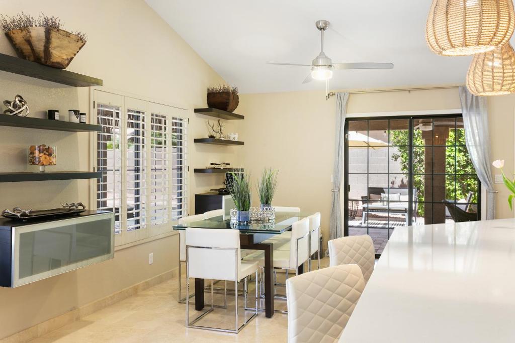 Scottsdale's Elegance - image 7