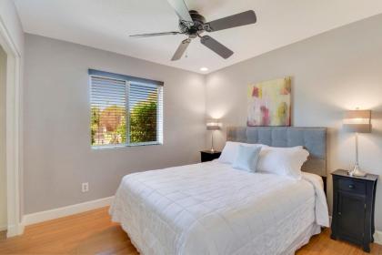 4 bdr Two Master suite billiards & desert oasis pool - image 11