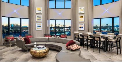 Rooftop Pool-Views-Close to Kierland-C4404 - image 9
