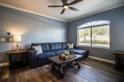 Remodeled 1 Bdrm Condo in North Scottsdale - image 3