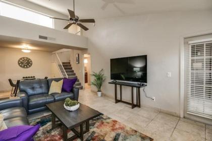 North Scottsdale Poolside 2 Bdrm Condo - image 12