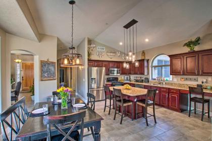 Upscale Scottsdale House Private Yard and Pool - image 14