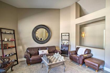 Upscale Scottsdale House Private Yard and Pool - image 6