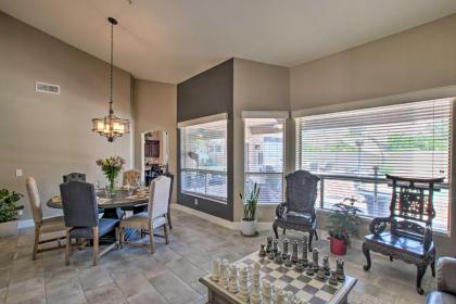Upscale Scottsdale House Private Yard and Pool - image 7