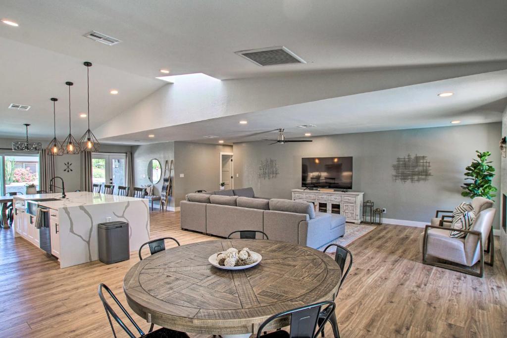 Central Scottsdale Oasis with Pool and Game Room! - main image