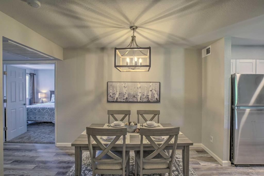 High-End Scottsdale Sanctuary with Pool Access! - image 7