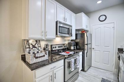 Bright Scottsdale Retreat 8 Mi to Old Town! - image 10