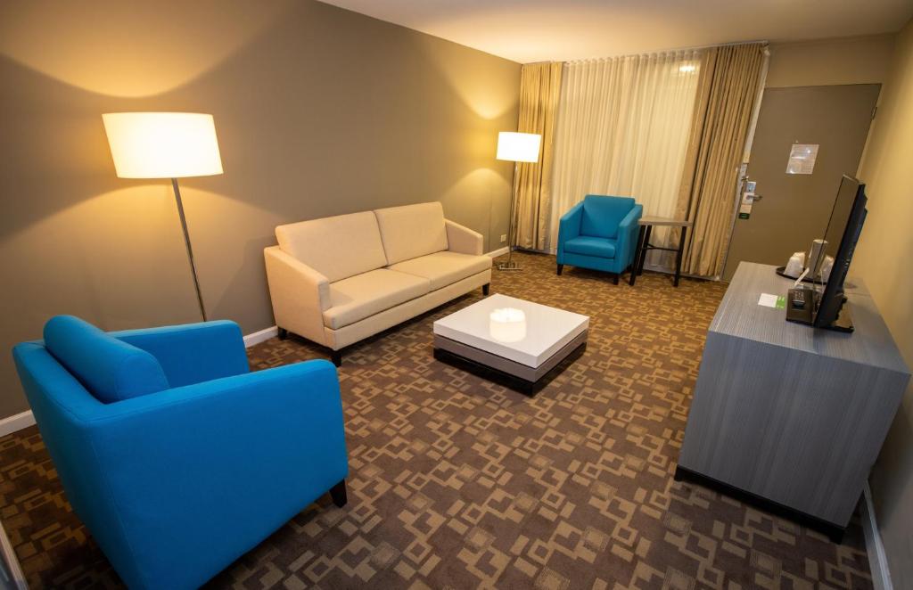 Holiday Inn Scranton East - Dunmore an IHG Hotel - image 3