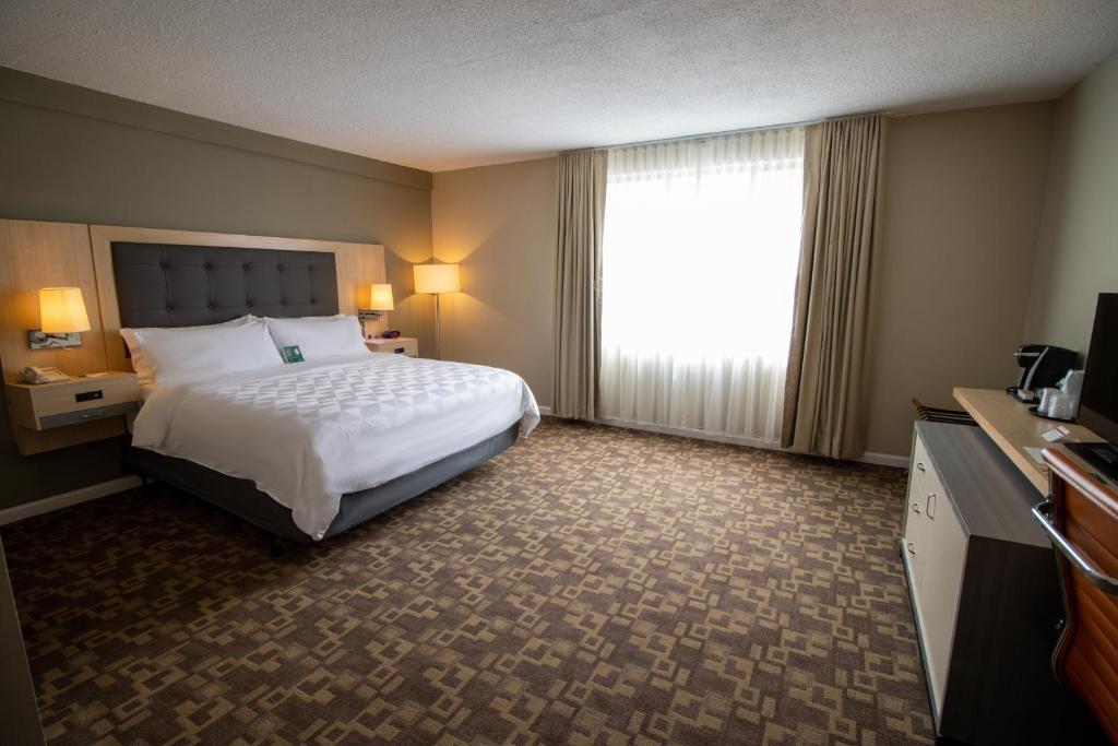 Holiday Inn Scranton East - Dunmore an IHG Hotel - image 6