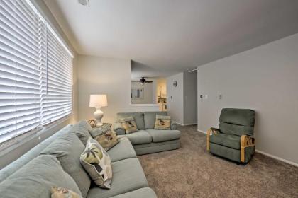 Central Sea Isle City Condo - 1 Block to the Beach - image 12
