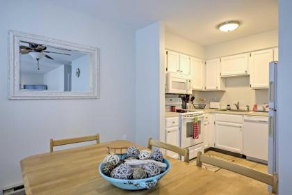Central Sea Isle City Condo - 1 Block to the Beach - image 4