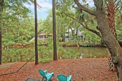 Spacious Overlooking Lagoon Home