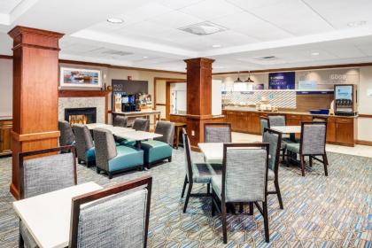 Holiday Inn Express Hotel & Suites Hampton South-Seabrook an IHG Hotel - image 11