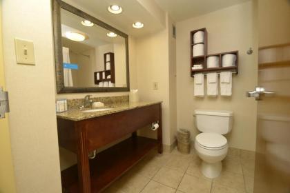 Hampton Inn Seaford - image 13