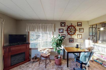 The Captain's Cabin - image 8