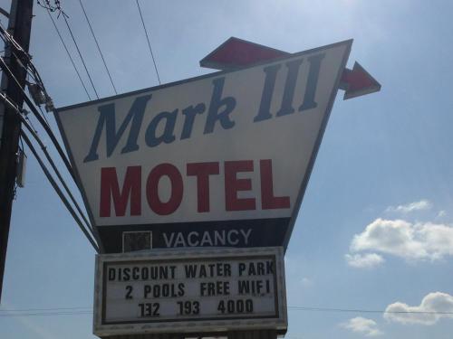 Mark III Motel and Apartments - image 3