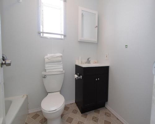 Shore Beach Houses - 38 A Lincoln Avenue - image 2