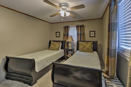 Seaside Park Apt with Outdoor Shower- Walk to Beach! - image 14