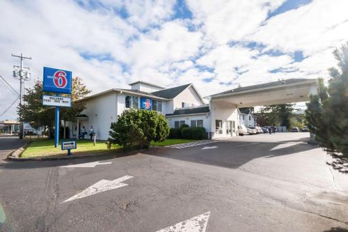 Motel 6-Seaside OR - image 3
