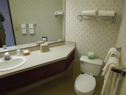 Ebb Tide Oceanfront Inn - image 4