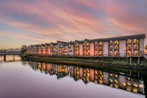 The Kathryn Riverfront Inn Ascend Hotel Collection - image 3