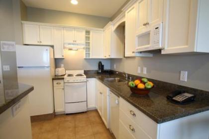 Rivertide Suites - image 3