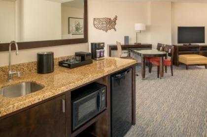 Embassy Suites Seattle - Tacoma International Airport - image 3