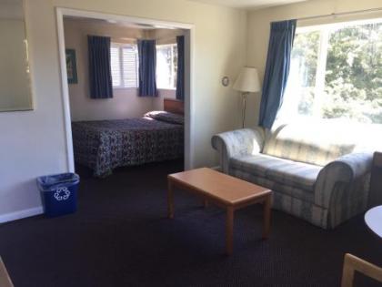 Marco Polo Motel - image 4