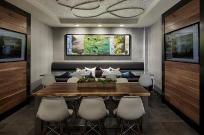 Seattle Marriott Waterfront - image 3