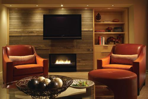 Four Seasons Hotel Seattle - image 3