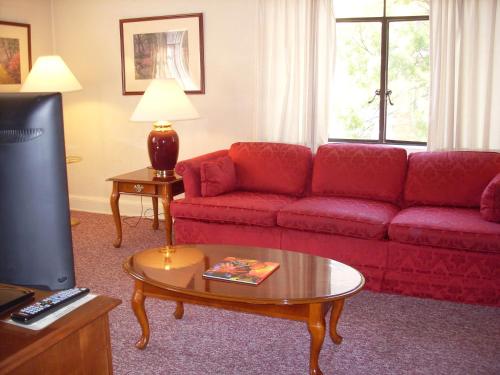 The Baroness Hotel - image 4