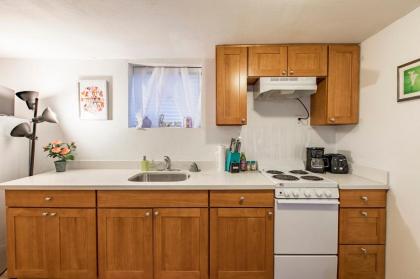 Seattle Urban Village- Unit B- Lago Vista- Lake Union- Sleeps 6 - image 4