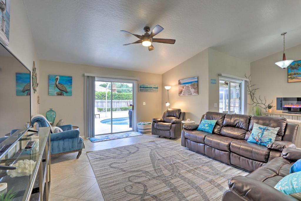 Serene Sebastian Escape with Fire Pit and Yard! - image 4