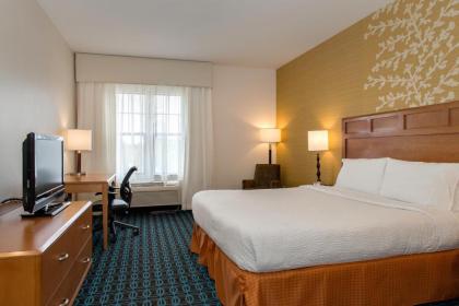Fairfield Inn and Suites Santa Rosa Sebastopol - image 11