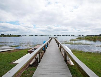 Peaceful Florida Villa Along Little Lake Jackson - Studio Villa #1 - image 3