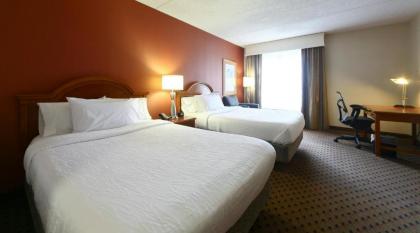 Hilton Garden Inn Secaucus/Meadowlands - image 11