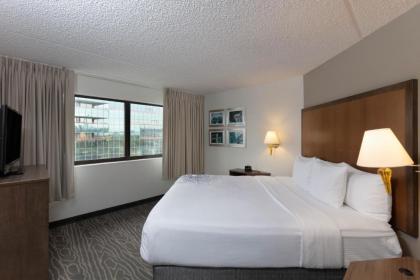 La Quinta by Wyndham Secaucus Meadowlands - image 12