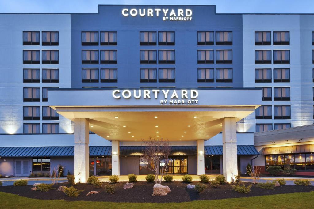 Courtyard by Marriott Secaucus Meadowlands - main image