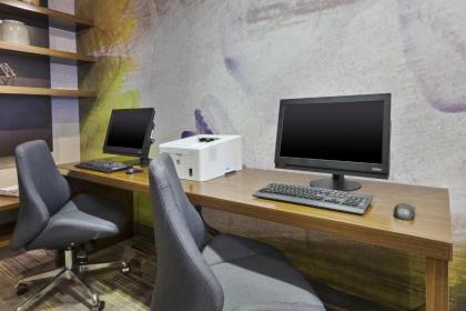 Courtyard by Marriott Secaucus Meadowlands - image 12