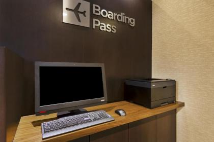 Courtyard by Marriott Secaucus Meadowlands - image 13