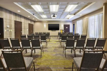 Courtyard by Marriott Secaucus Meadowlands - image 16