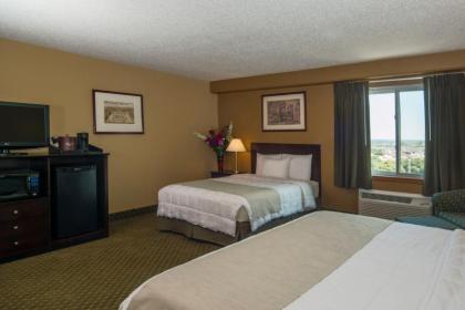 Meadowlands Plaza Hotel - image 11