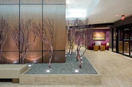 Holiday Inn Secaucus Meadowlands - image 3
