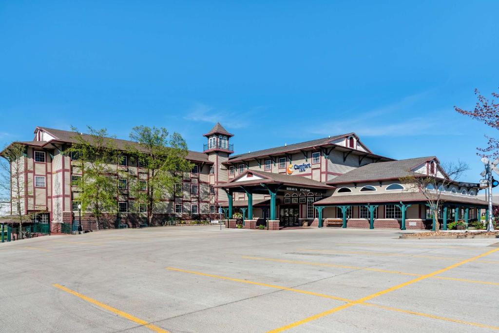 Comfort Inn Sedalia Station - main image